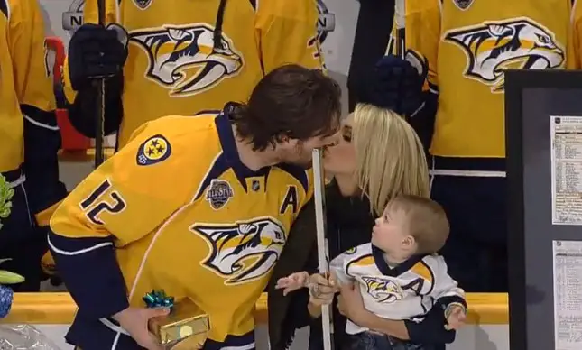Carrie Underwood's Husband Mike Fisher Retires From the NHL
