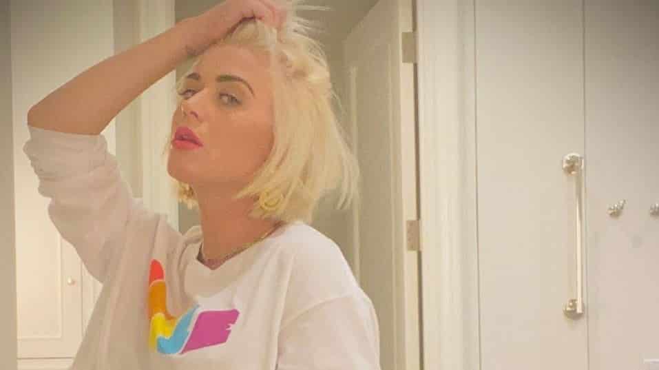 Katy Perry Shows Off Baby Belly, Shares Struggle With Depression