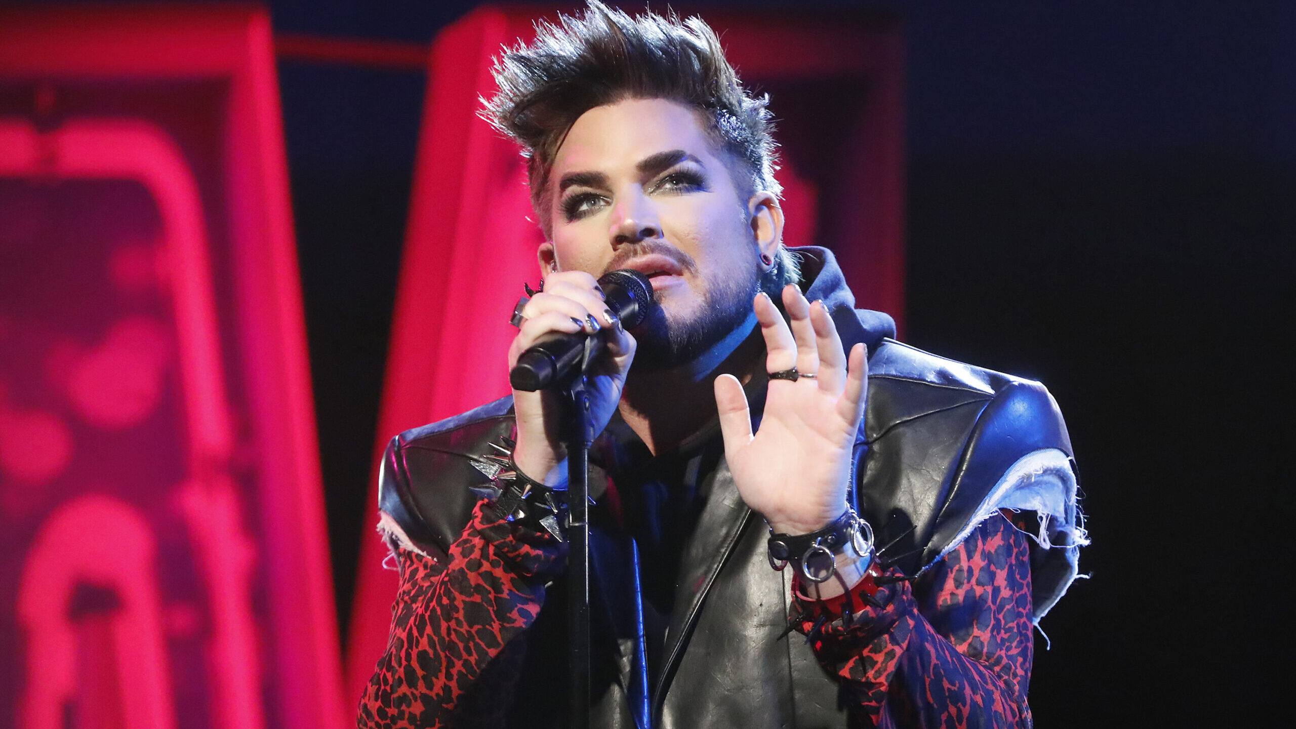 Adam Lambert Brings 'High Drama' But Stays Authentic (Video)