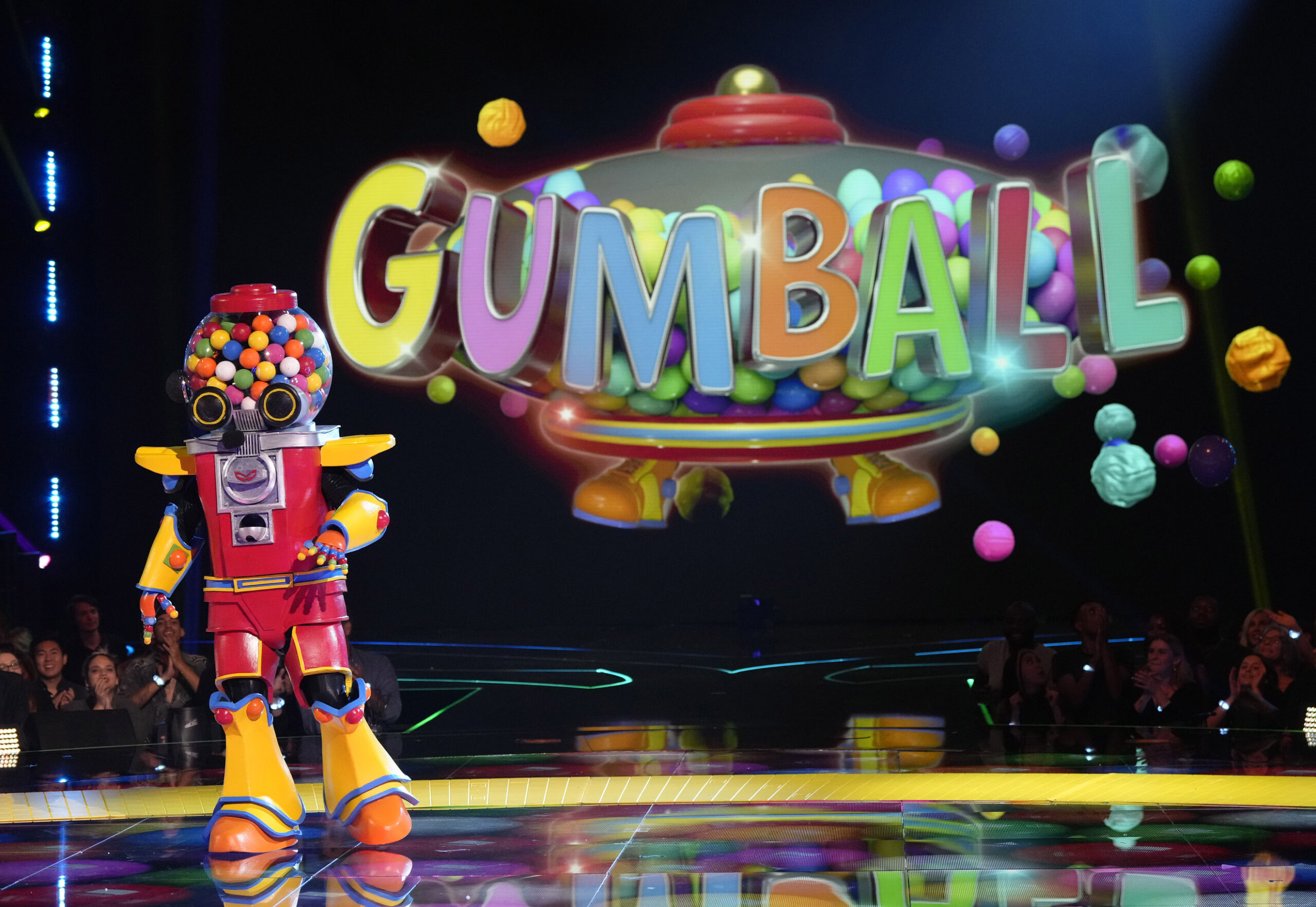 Who Is Gumball on The Masked Singer 11? Kelly Clarkson Cover!